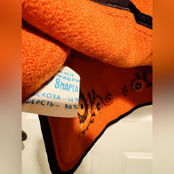 VINTAGE RUSSIAN STYLE KIDS VEST FLORAL ORANGE WOOL EMBROIDERED - Picture 6 of 10